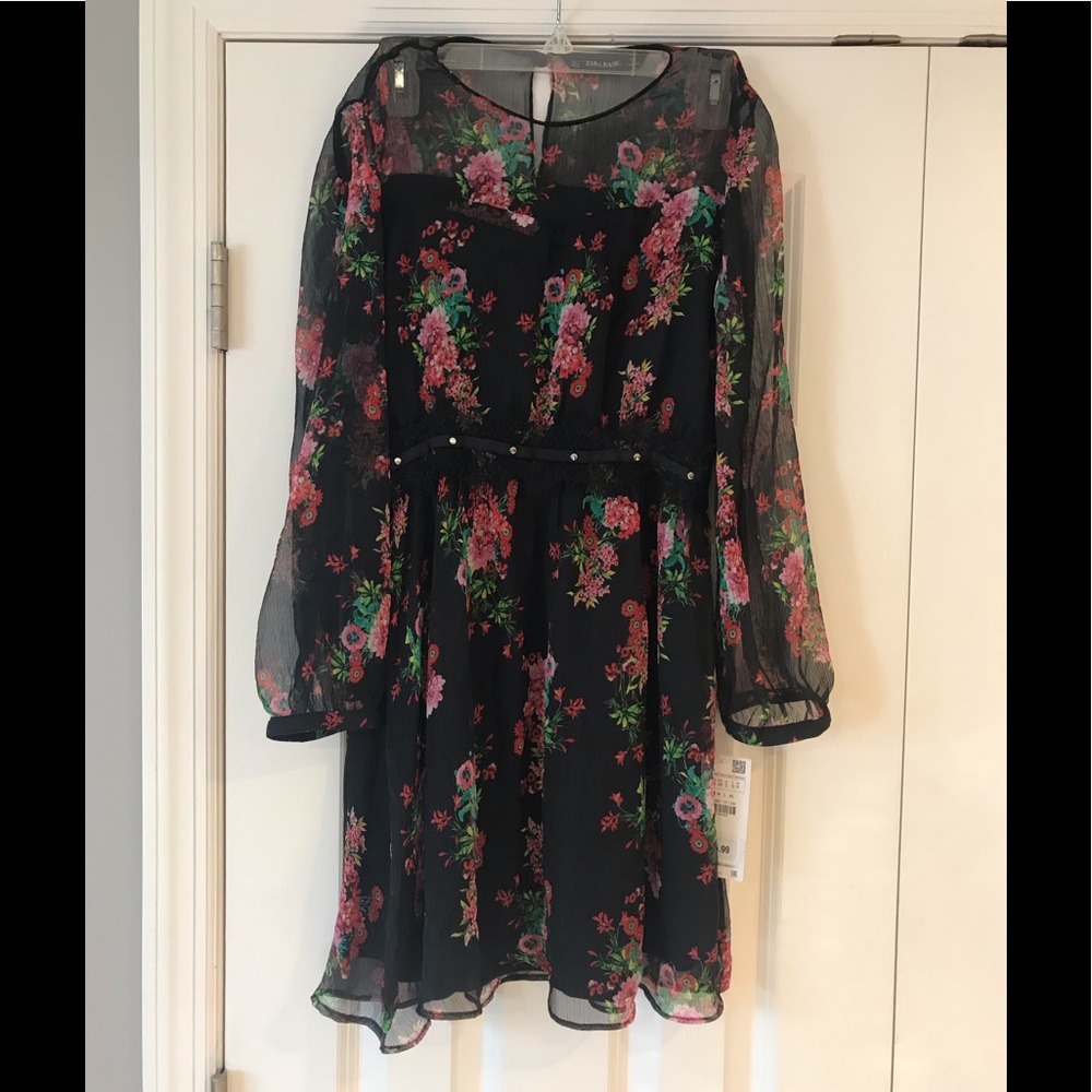 NWOT ZARA Basics floral dress: S